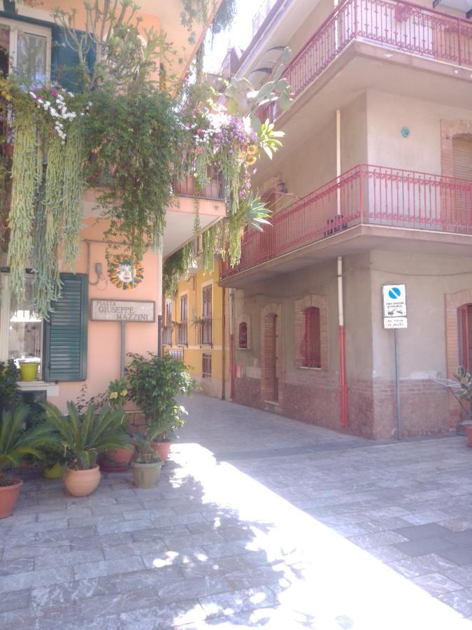 Vacanza Taormina Mare Mazzeo Zewnętrze zdjęcie